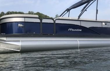Manitou Aurora AR Pontoon in Dawsonville