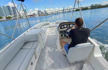 23’ Bayliner Beautiful Boat In Miami