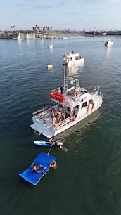 🎶 Private Mission Bay Party Yacht (21 Guests) – BYO Food, Drinks & Floaties
