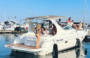 Cruisers Y3375 Express Yacht Downtown Chicago Experience