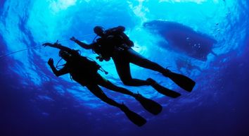 Planning a Sleep aboard Boat Trip for Scuba Divers - Getmyboat
