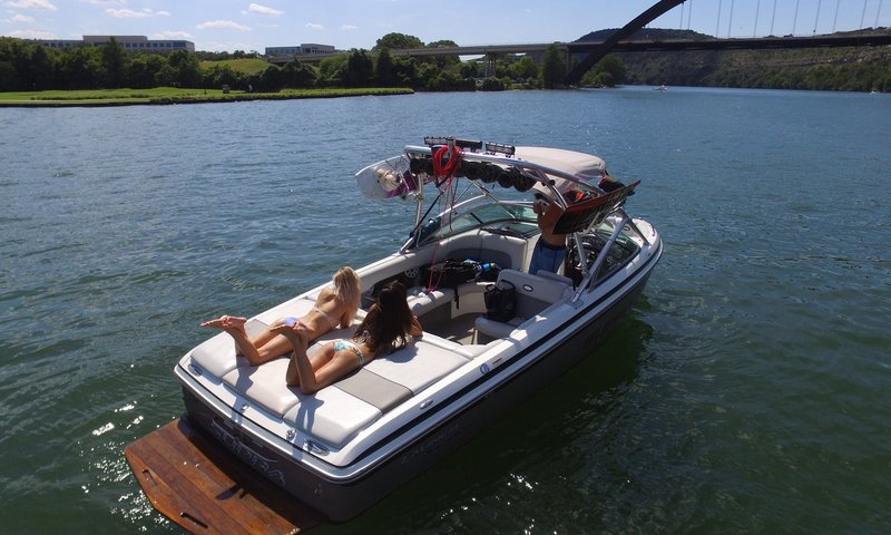 Lake Travis Bachelorette 2.jpg